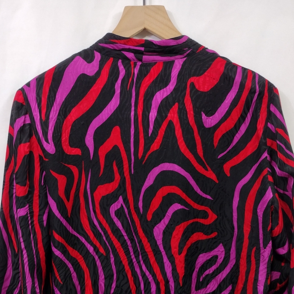 Vintage Jacqueline Ferrar 100% Silk Animal Print Button Shirt Womens 12P Purple - Picture 6 of 7
